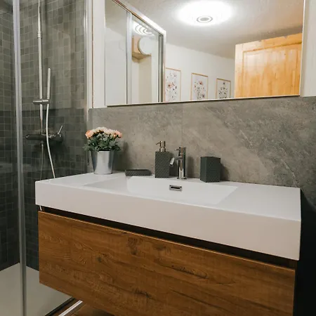 Cuore Di Neve - Family